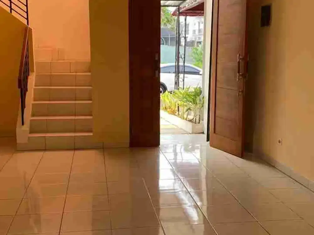 Dijual Rumah 2 lantai di Icon Cosmo BSD