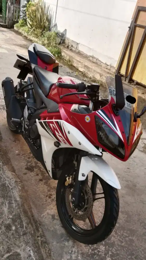Yamaha R15 tahun 2014