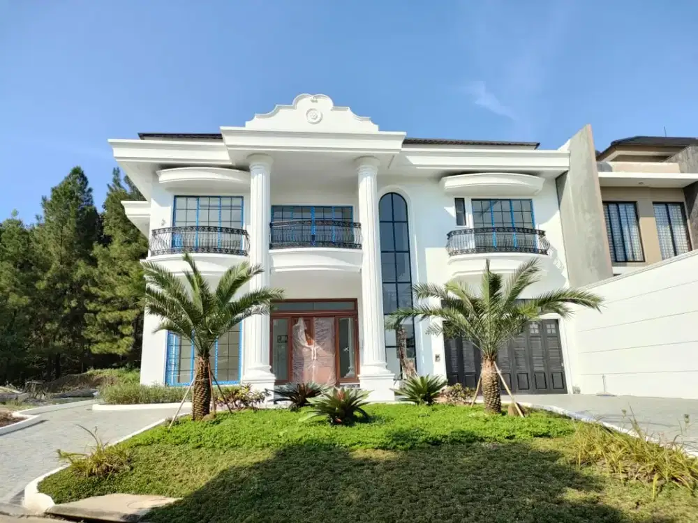 Rumah Classik Di Cluster Exclusive 5 menit Ke Pintu Tol Sentul Selatan Sentul City, Bogor