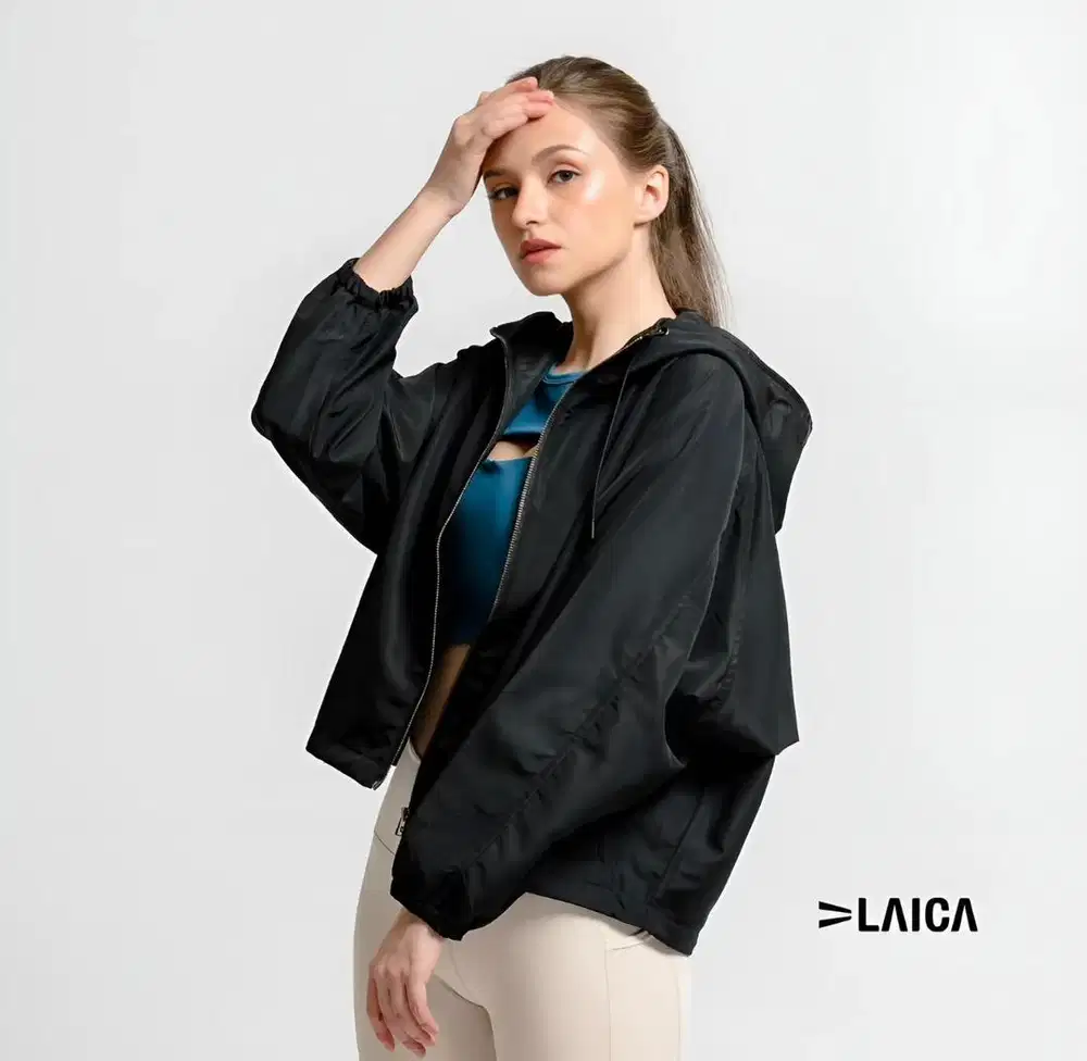 Jaket LAICA Sport Warna Hitam. Baru diapakai 1 kali saja.