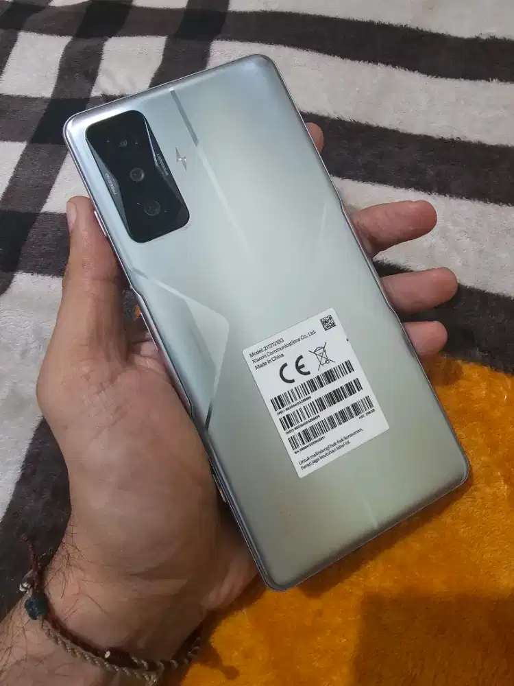 Poco F4 GT 12/256 fulset nominus bs tt