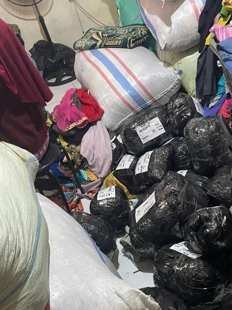 HOSTLIVE, PACKING, ADMIN