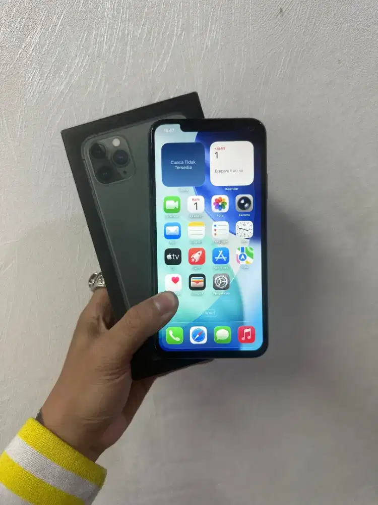 iPhone 11 promax 64 Green