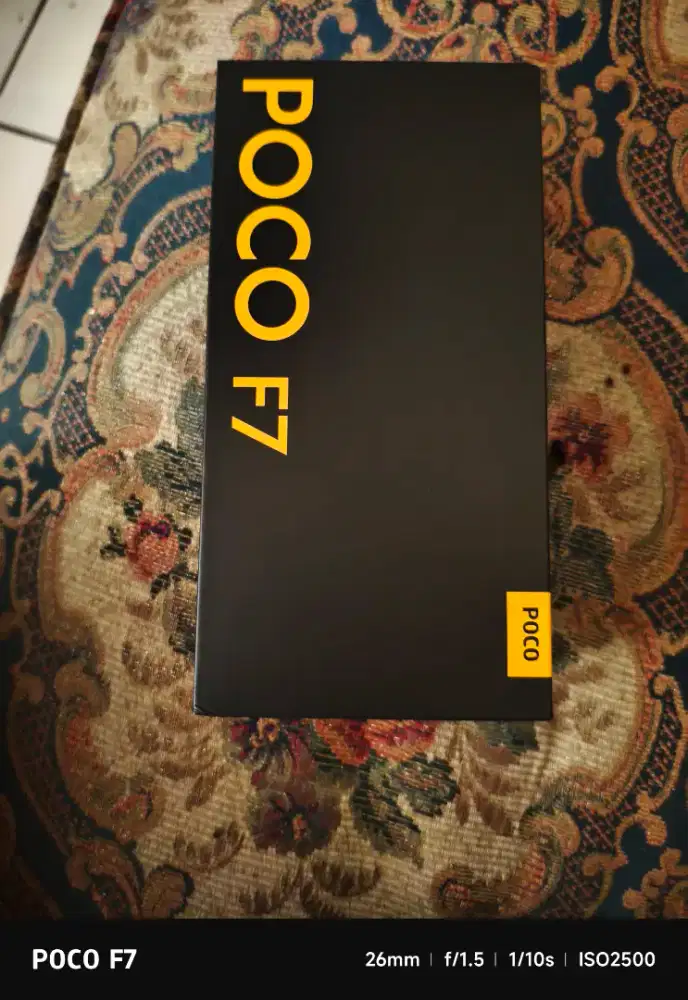 POCO F7  silver limited edition 12/512