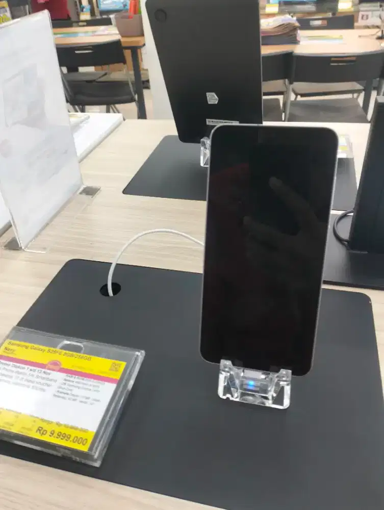 Credit Samsung Galaxy S25 FE 8GB 256GB cicilan bunga mulai 0%