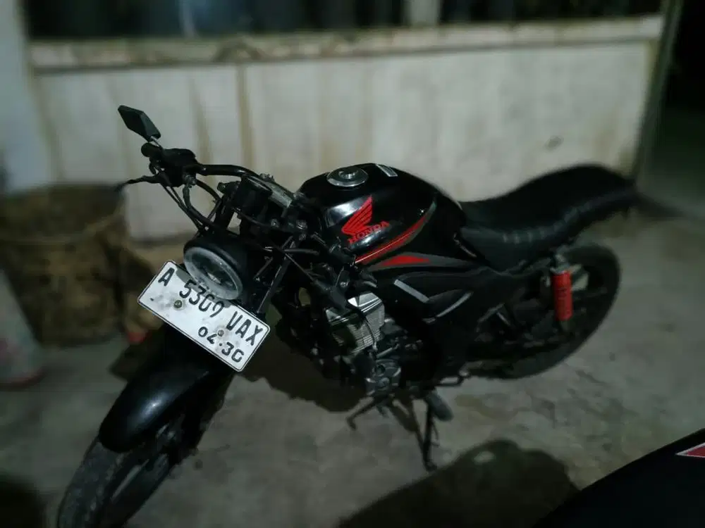 Dijual verza 150 thn 2015 custom tipis ss lengkap