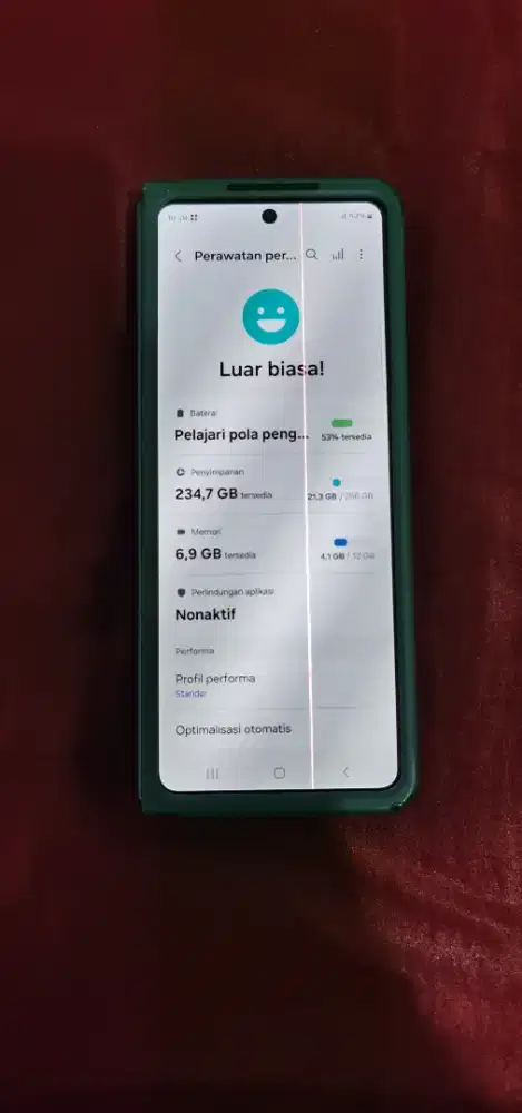 Samsung ZFold 4 Minus layar dalam ada tompel
