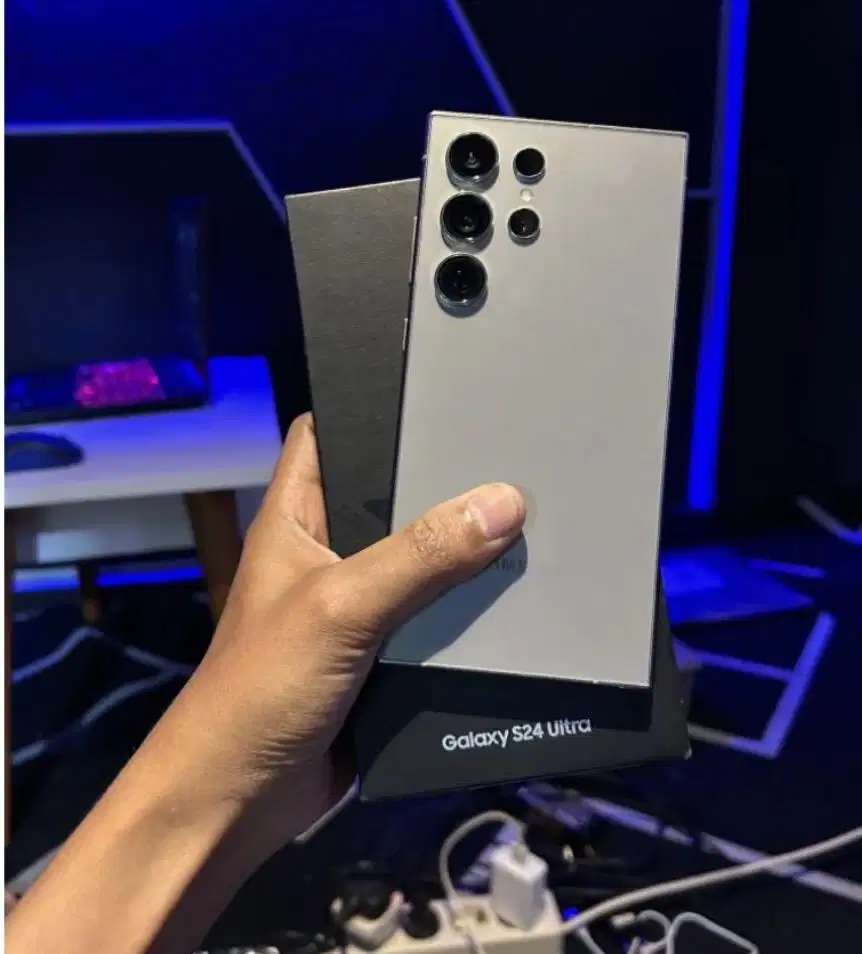 S24 ultra grey 12/256 sein