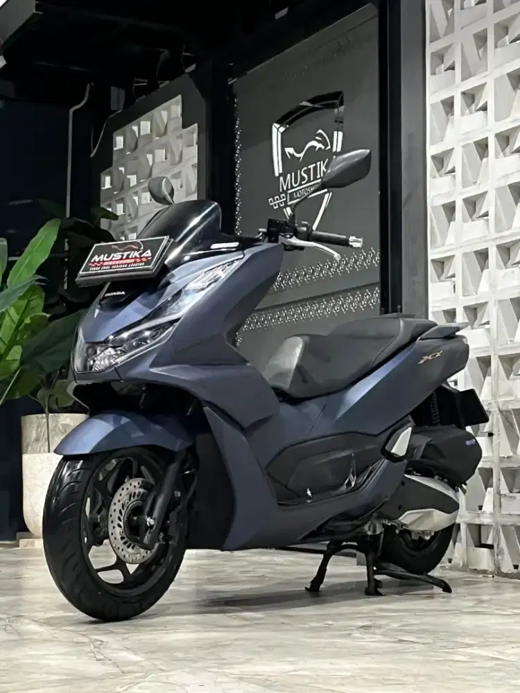 HONDA PCX 160 ABS 2024 - Chintia Mustika