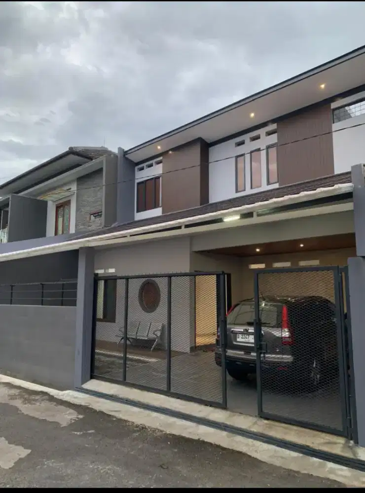 Jual Rumah Baru Dua Lantai Lux Komplek Kembar Pasirluyu