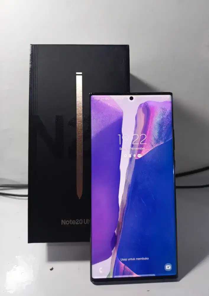 SAMSUNG NOTE 20 ULTRA RAM 8/256GB ORIGINAL SEIN MULUS NORMAL FULLSHET