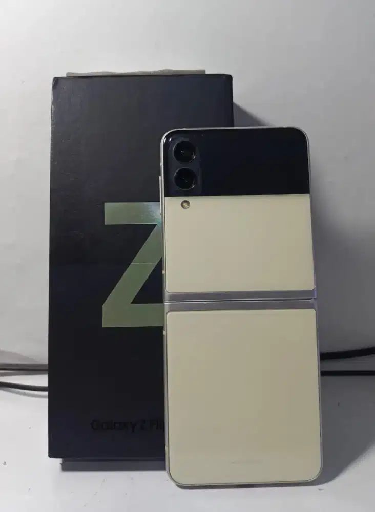 SAMSUNG Z FLIP 3 5G RAM 8/256GB ORIGINAL SEIN MULUS