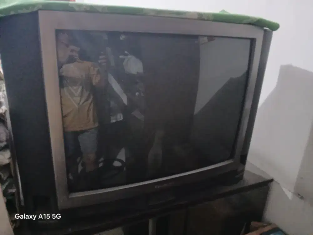 Tv tabung merk toshiba 29 inch