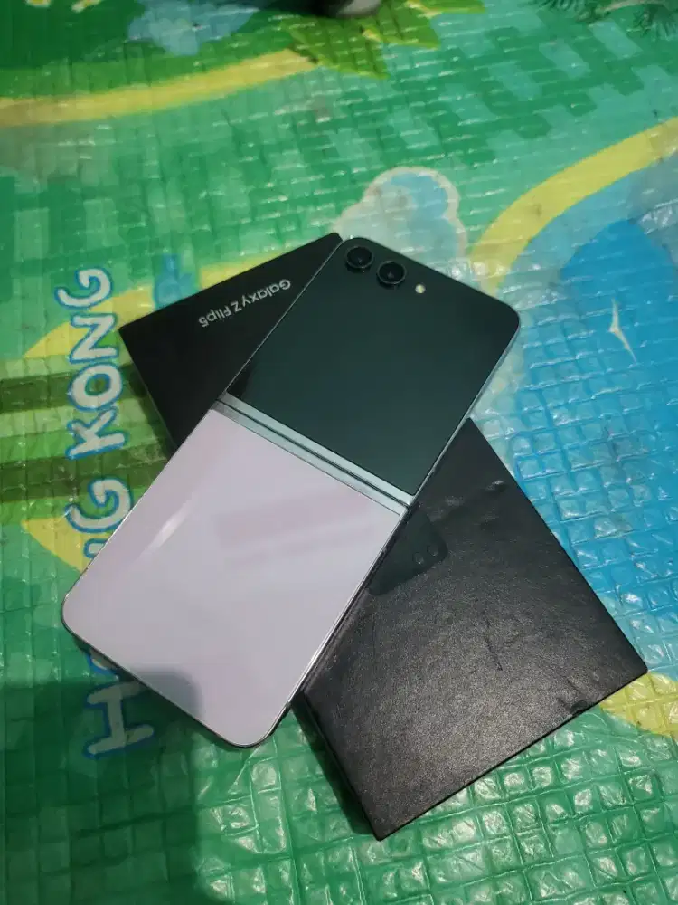 Jual cepat Bu samsung z flip 5 ram 8/256