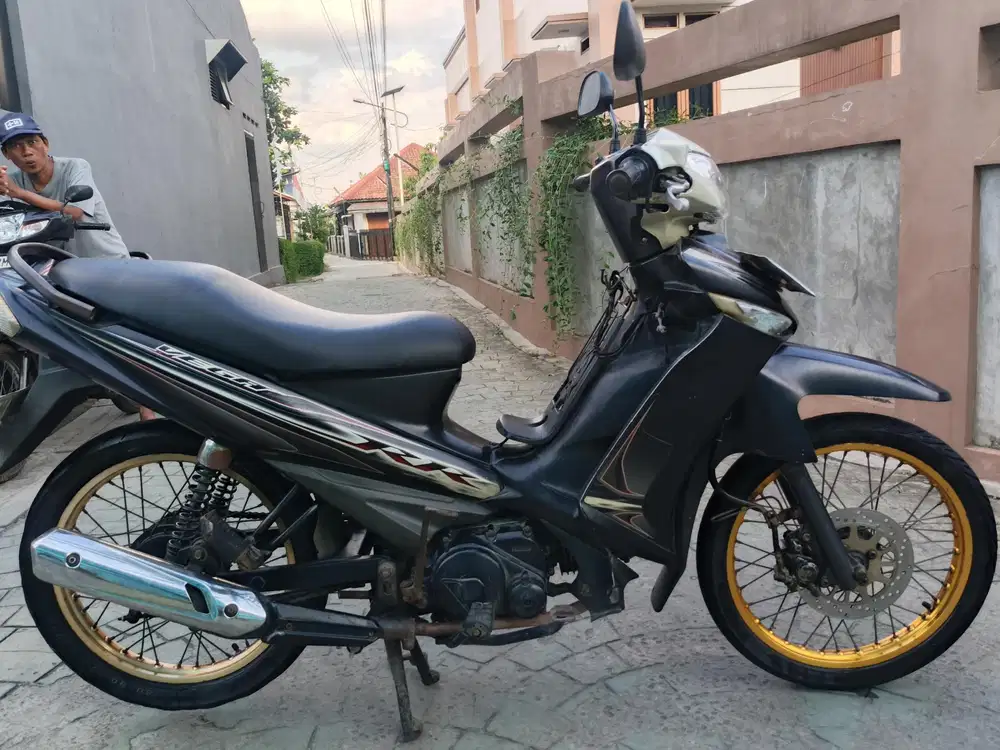 Yamaha Vega ZR 2012 stater tokcer halus mulus terawat