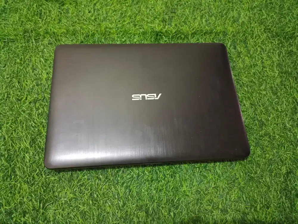Laptop asus x441u