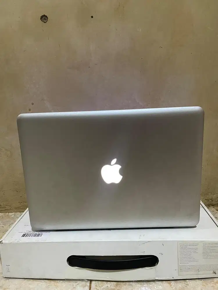 Macbook Pro 13 Inch Mid 2012