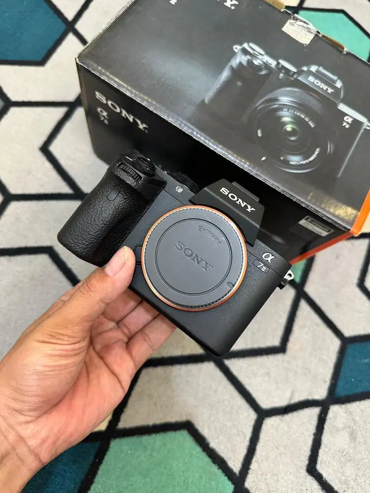 Sony A7ii Like new Sc 4rb