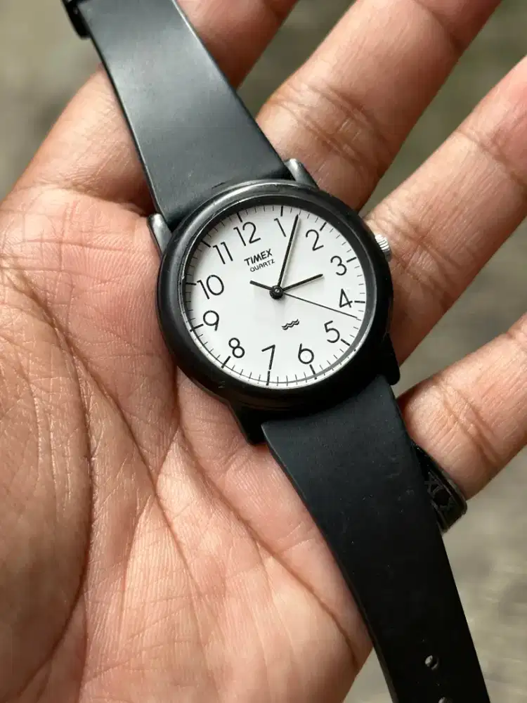 Jam tangan timex classic
