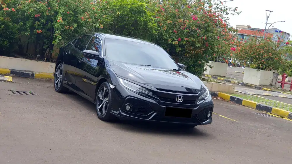 [ LOW KM ] Honda Civic E 1.5 Turbo HB Hatchback AT 2018/2019