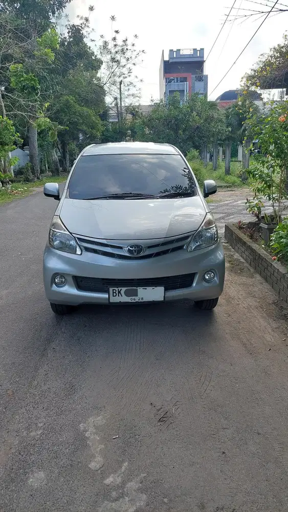 Toyota Avanza 2013 Bensin