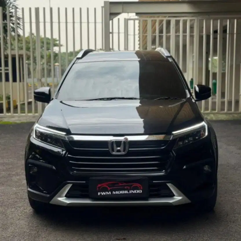 honda brv prestige matic 2023 low KM