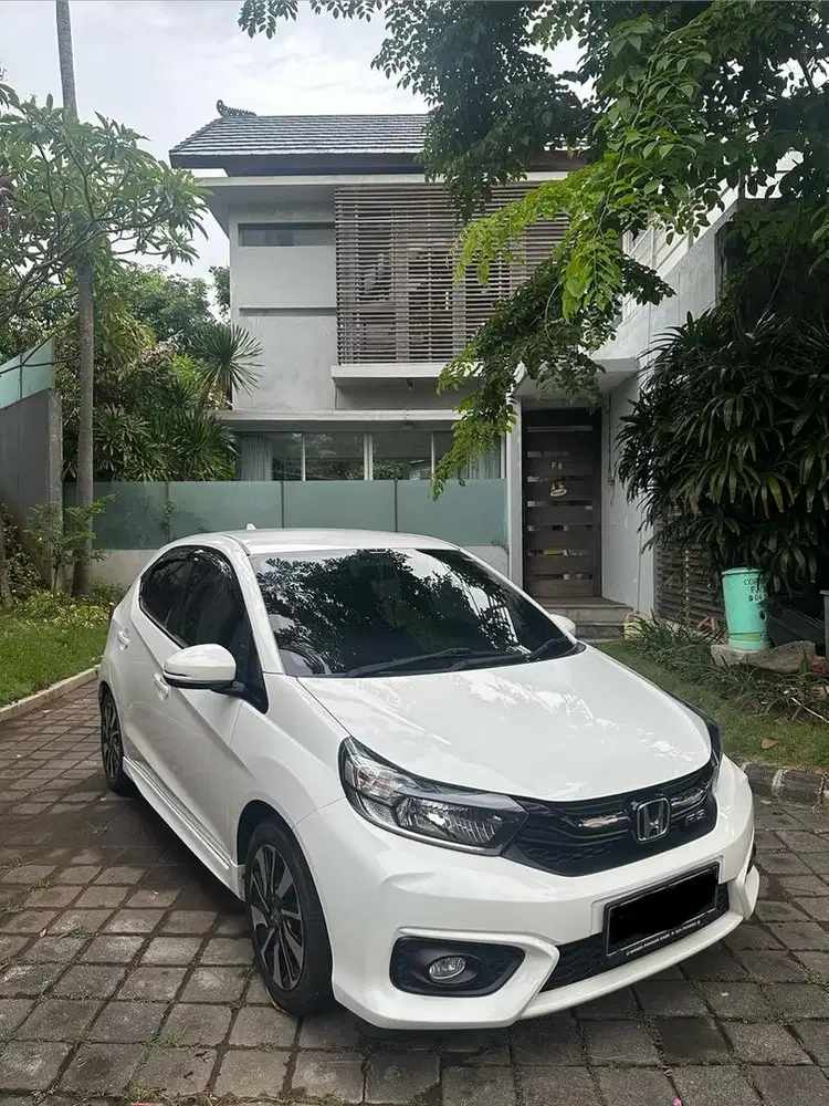 Honda Brio RS 2021 AT LOW KM White