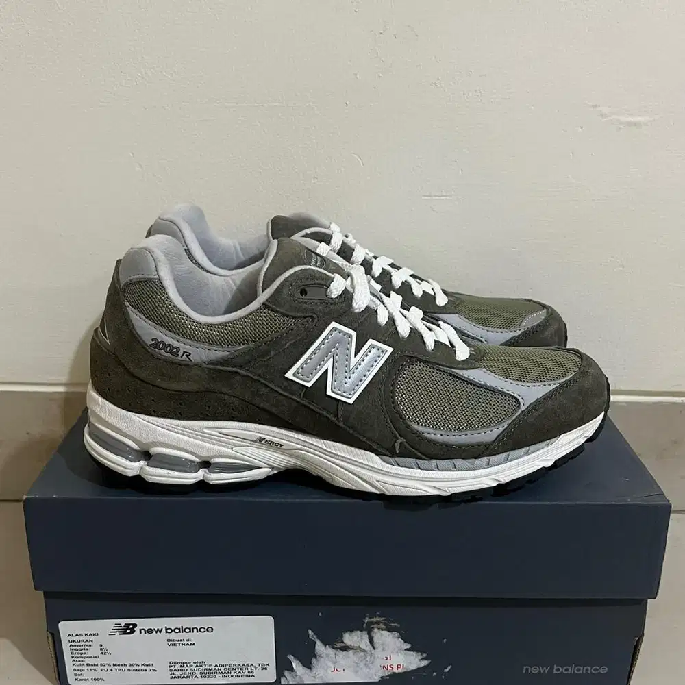 Sneakers New Balance 2002