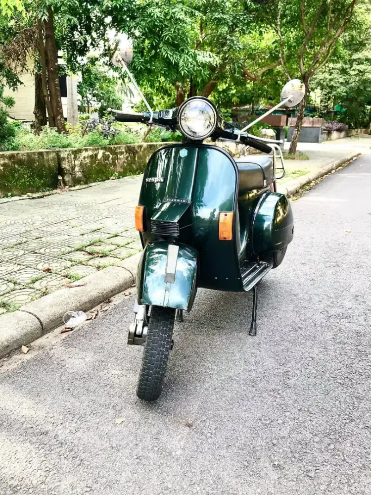 Motor vespa px 96