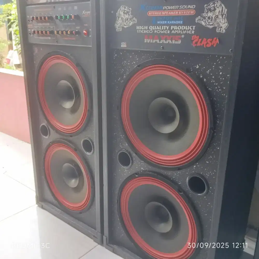 Speaker aktif 12 inci