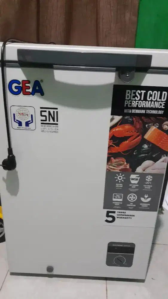 Chest Freezer Gea AB-108-R / AB108R / AB 108 R