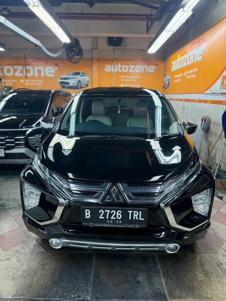 Km 40rb Mitsubishi Xpander Ultimate 2021 AT hitam