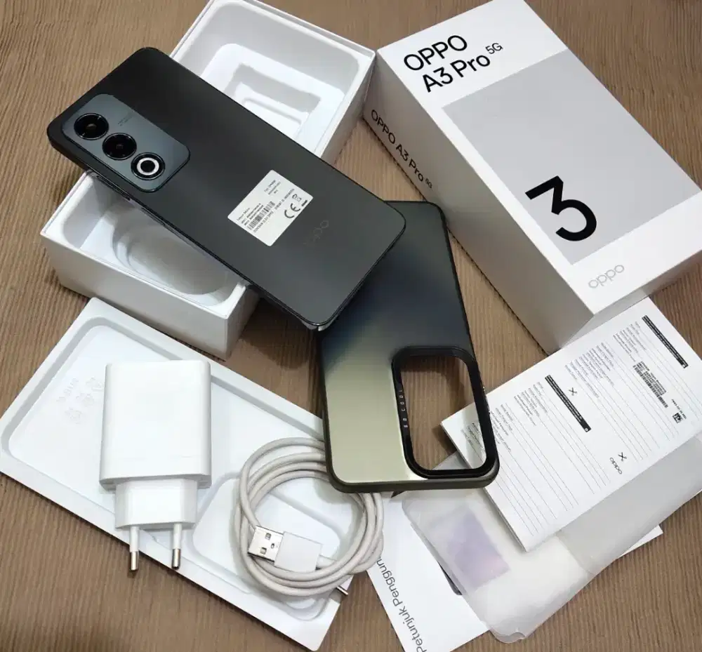 Oppo A3 pro 5G ram 8/256GB