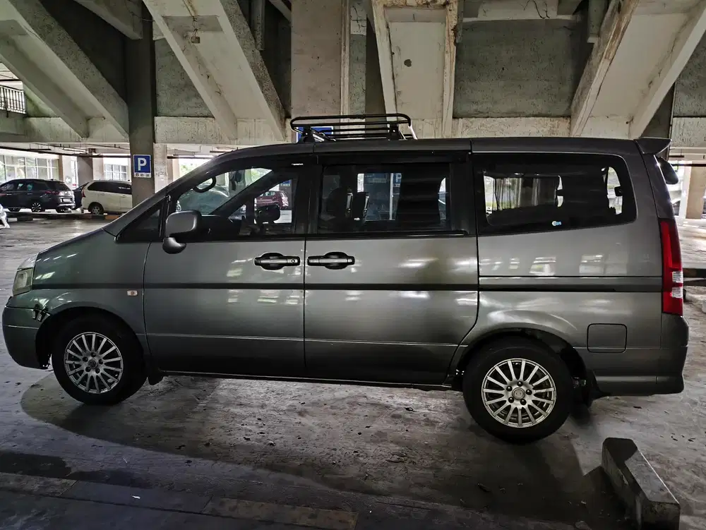 Nissan Serena 2012 Bensin