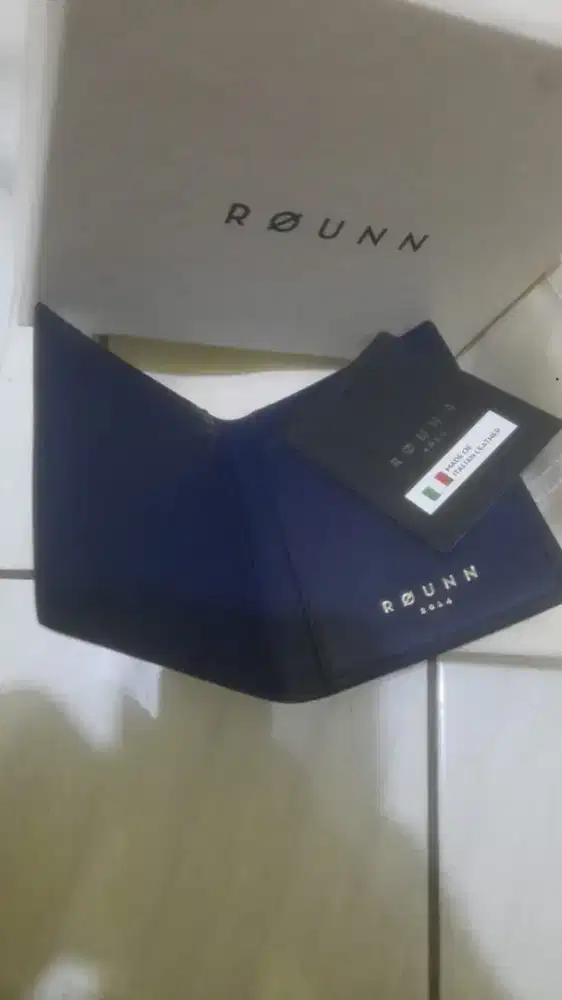 Dompet kartu kulit asli
