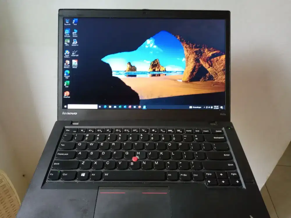 Laptop lenovo thinkpad t440 i5 ssd ngebut