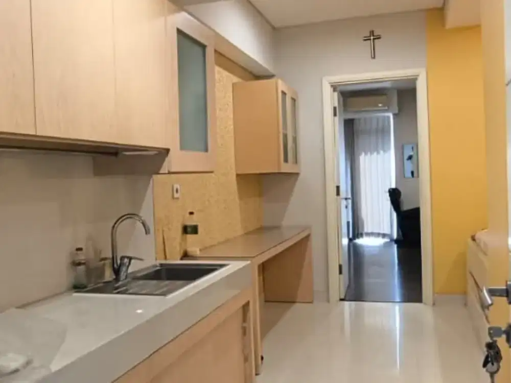 Apartemen Trillium, Full Furnsih, di pusat kota Surabaya