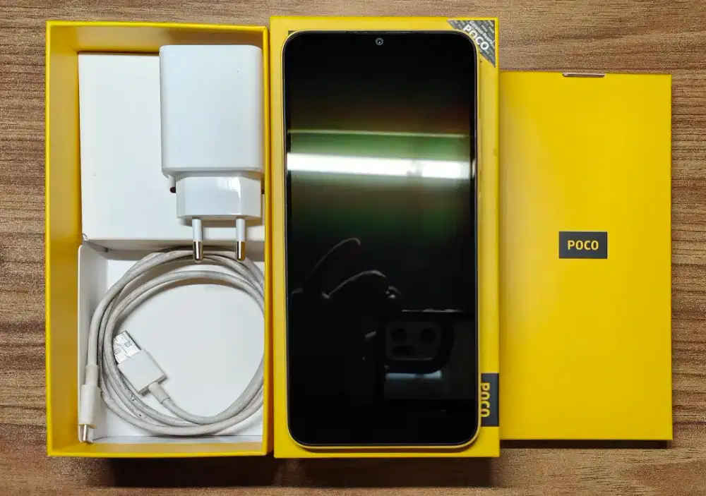 Poco M5 4/64 mulus murah meriah