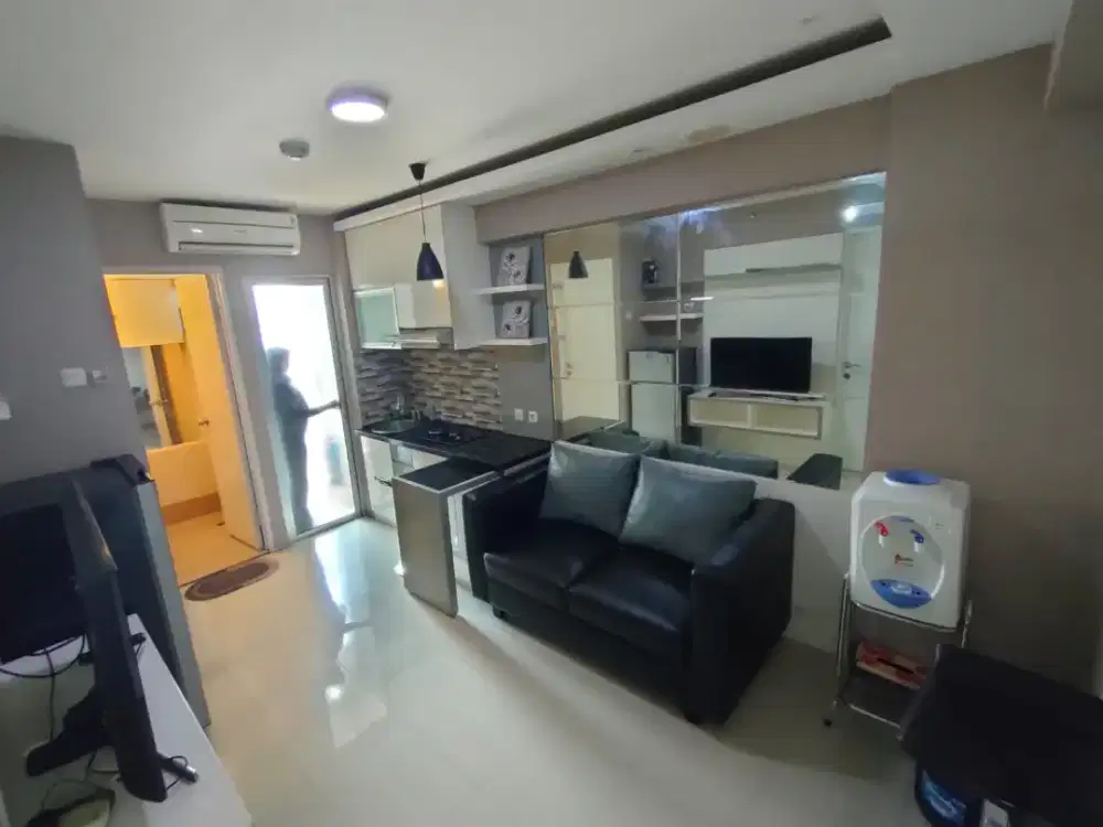 DISEWAKAN BASSURA CITY 2BEDROOM FURNISH SIAP HUNI