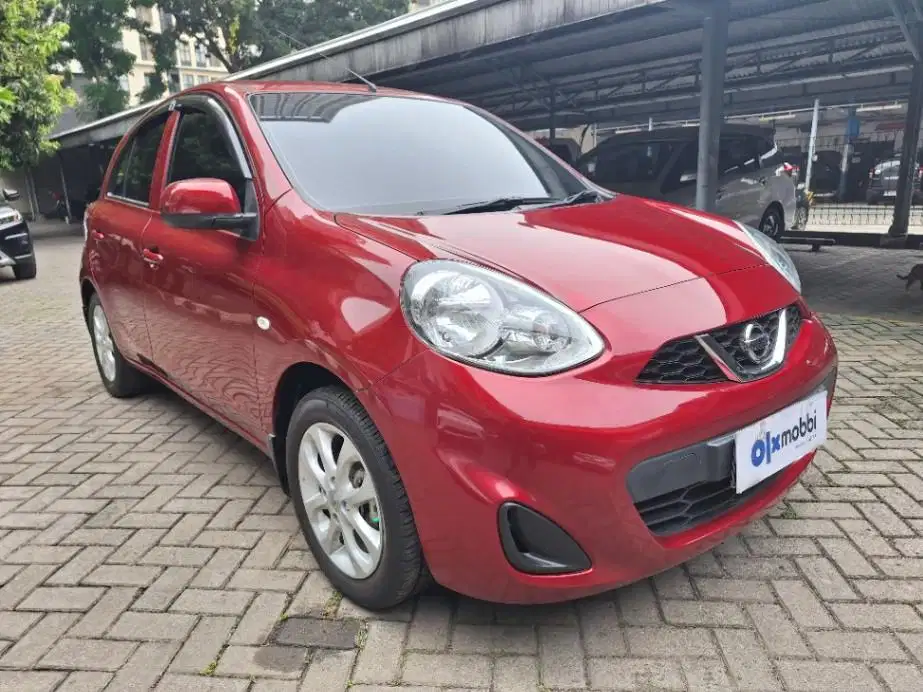 DP MURAH Nissan March 1.2 L Bensin-MT 2016 Merah CSFJB