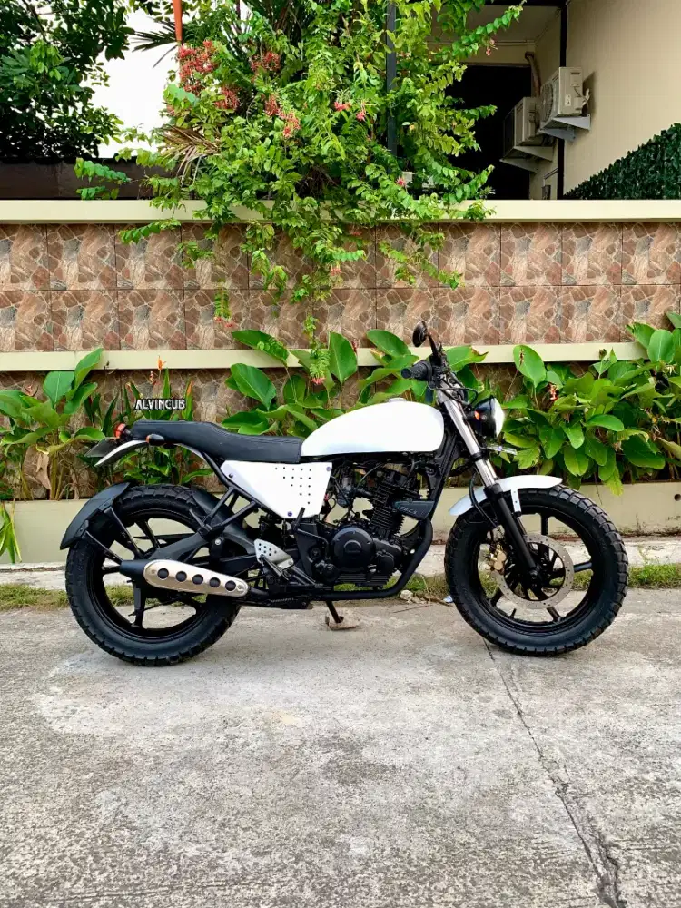Japstyle,Scrambler Custom Byson