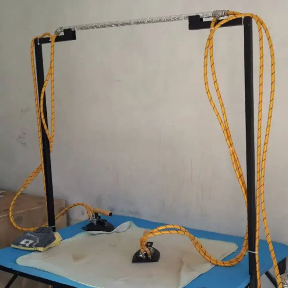 Lowongan kerja setrika pakaian kiloan dan cuci AC