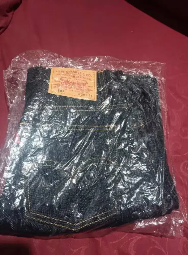 Jual celana jeans uk 29 dan celana chino uk L