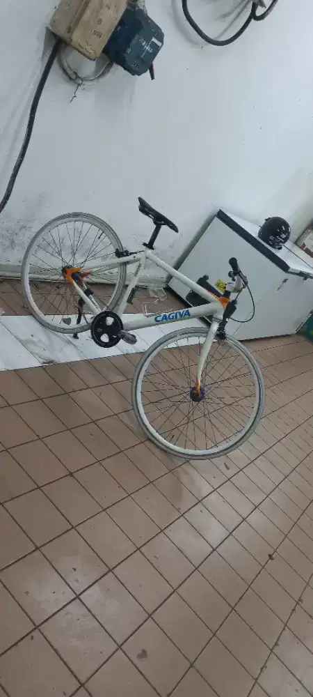 SEPEDA FIXIE UNITED EVOLUTION