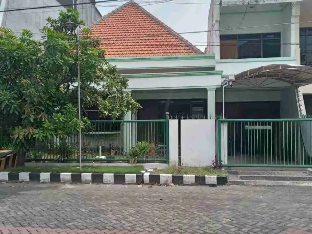 MANYAR HITUNG TANAH ‼️Rumah Lebar 12 Harga 11 Jutaan/m2 Tengah Kota Surabaya