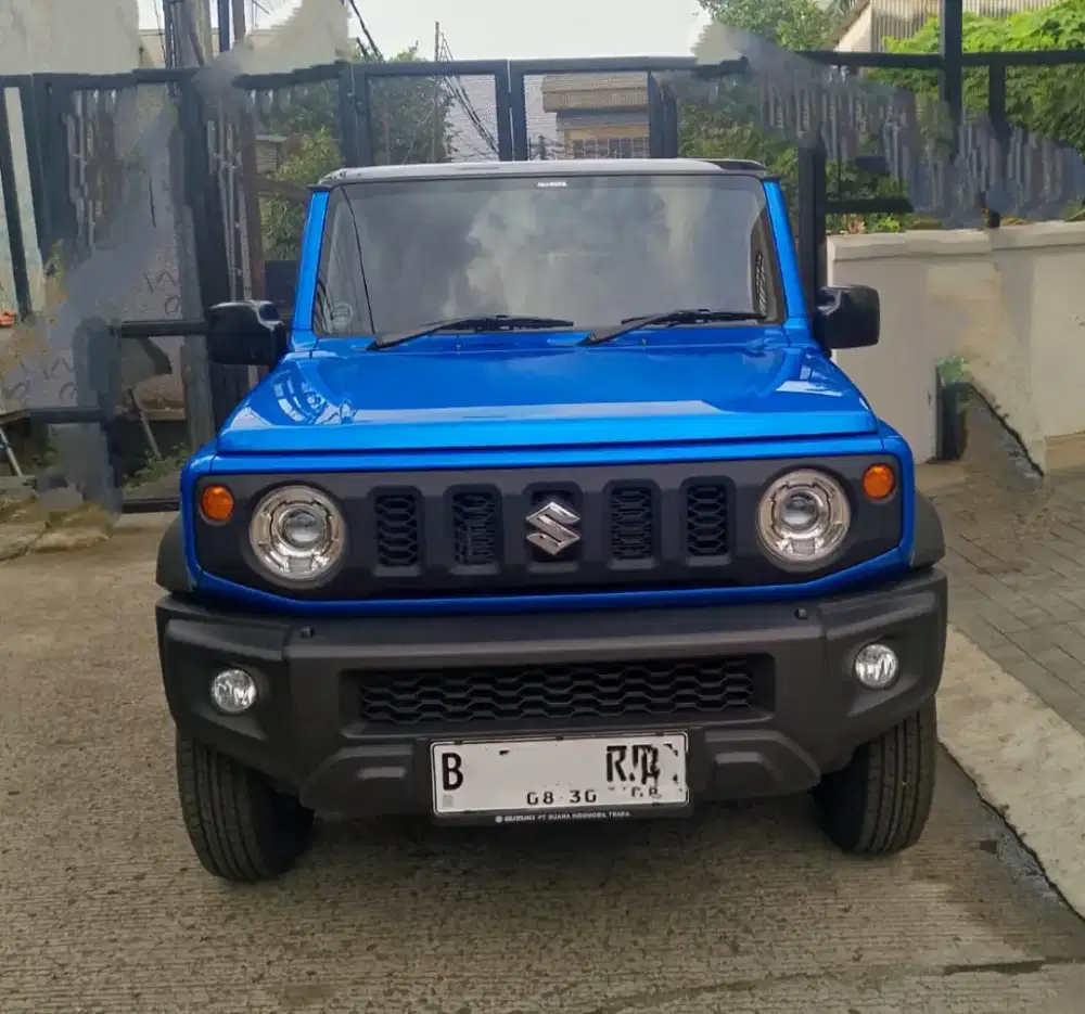 (KM 1 rb) SUZUKI  JIMNY AT 2025