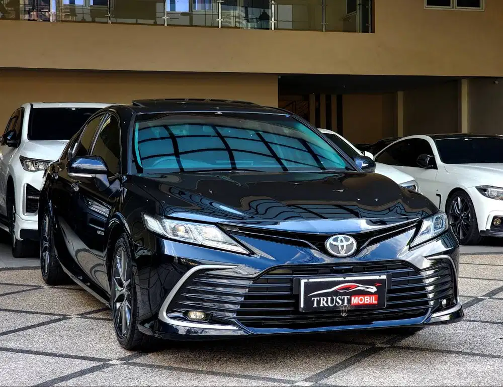 TOYOTA NEW CAMRY FACELIFT 2.5 V SUNROOF FULL SPEC PK 2022 BLACK