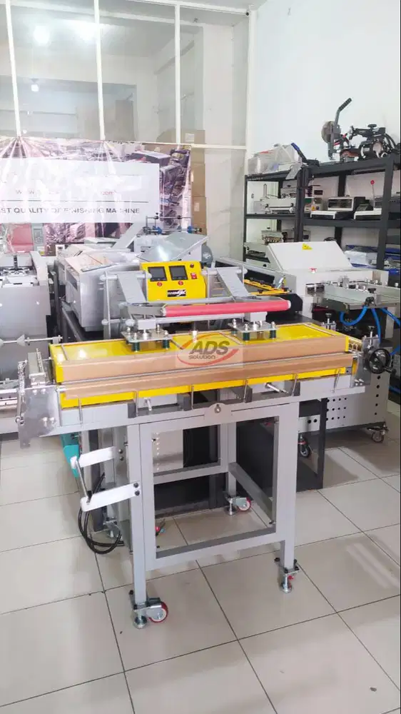 MESIN PRESS TALI LANYARD DOUBLE HEATER DENGAN SISTEM ROTARY