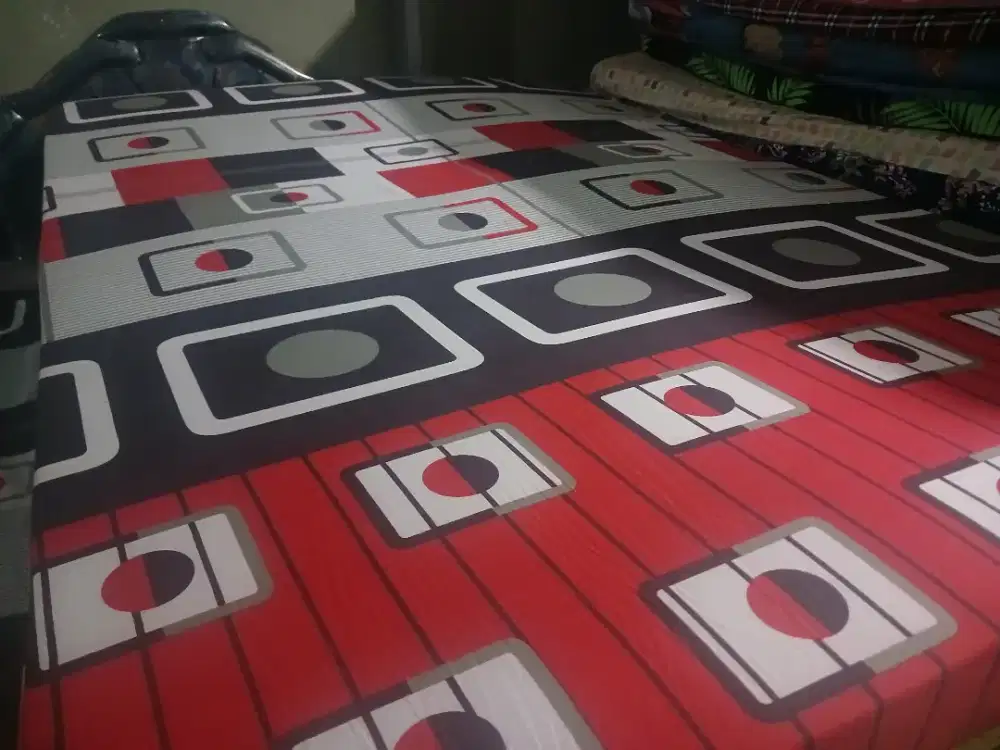 Kasur busa bekas baik juoz kenyal padat