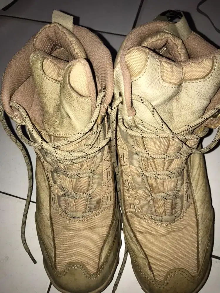 murah sepatu outdoor oakley sz 40